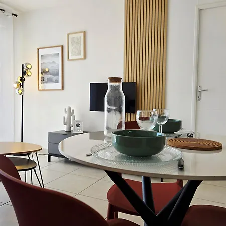 Apartamento Le 84 - Entre Et Lac, Au Calme - Terrasse - Place De Parking Sejouraixlesbains Aix-les-Bains